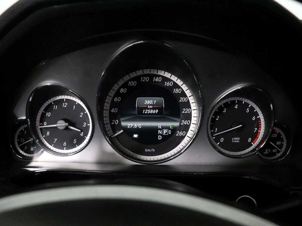 Купить Mercedes-Benz E-Класс, 2012, 125 868 км.. Фото: #9