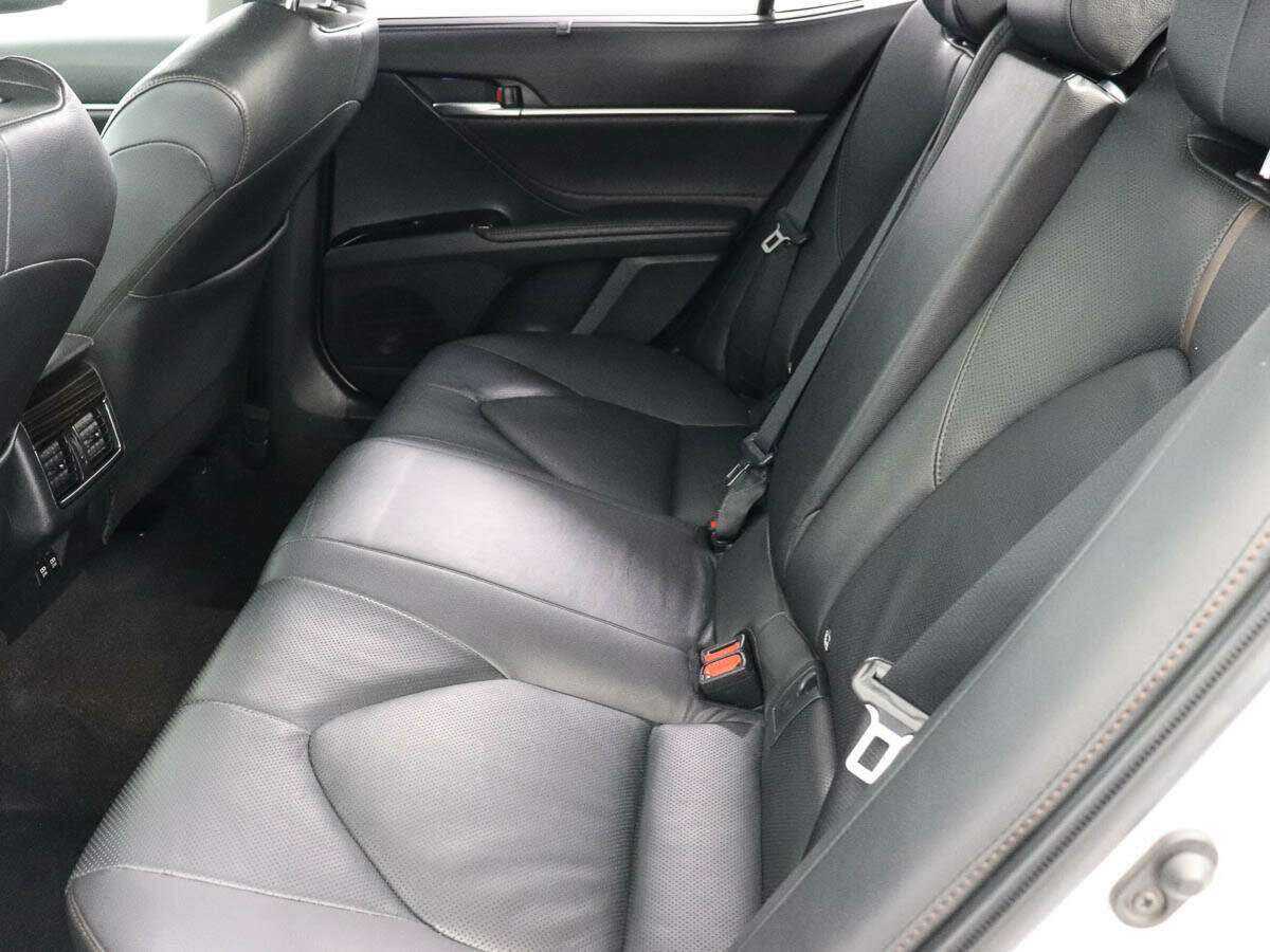 Купить Toyota Camry, 2018, 158 703 км.. Фото: #8