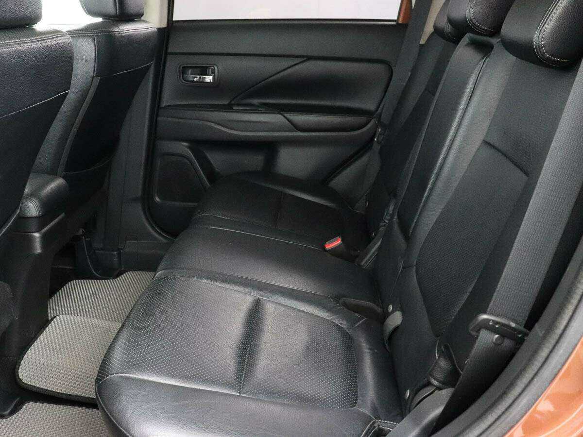 Купить Mitsubishi Outlander, 2012, 208 877 км.. Фото: #7