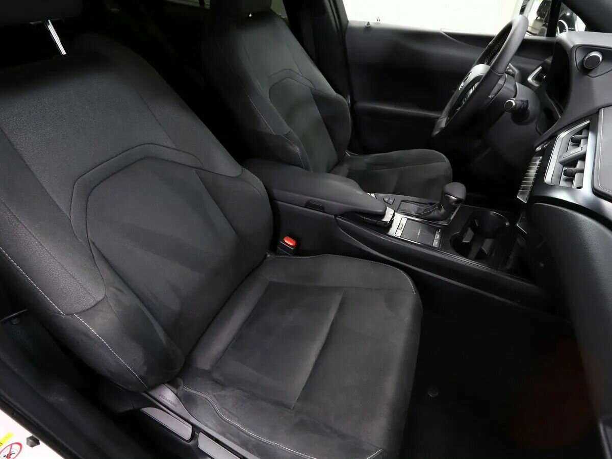 Купить Lexus UX, 2019, 70 000 км.. Фото: #12