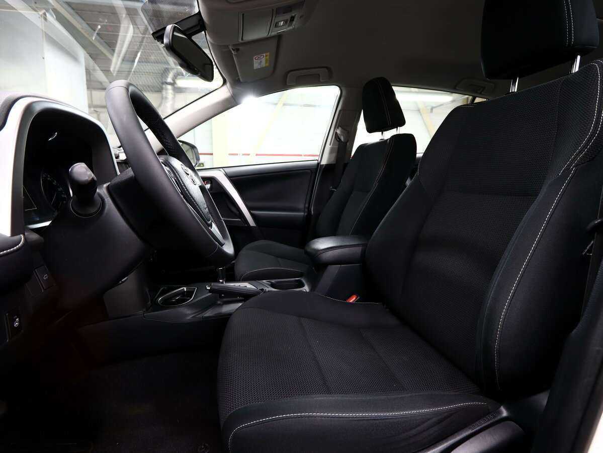 Купить Тойота Рав4, 2017, 143 000 км.. Фото: #7