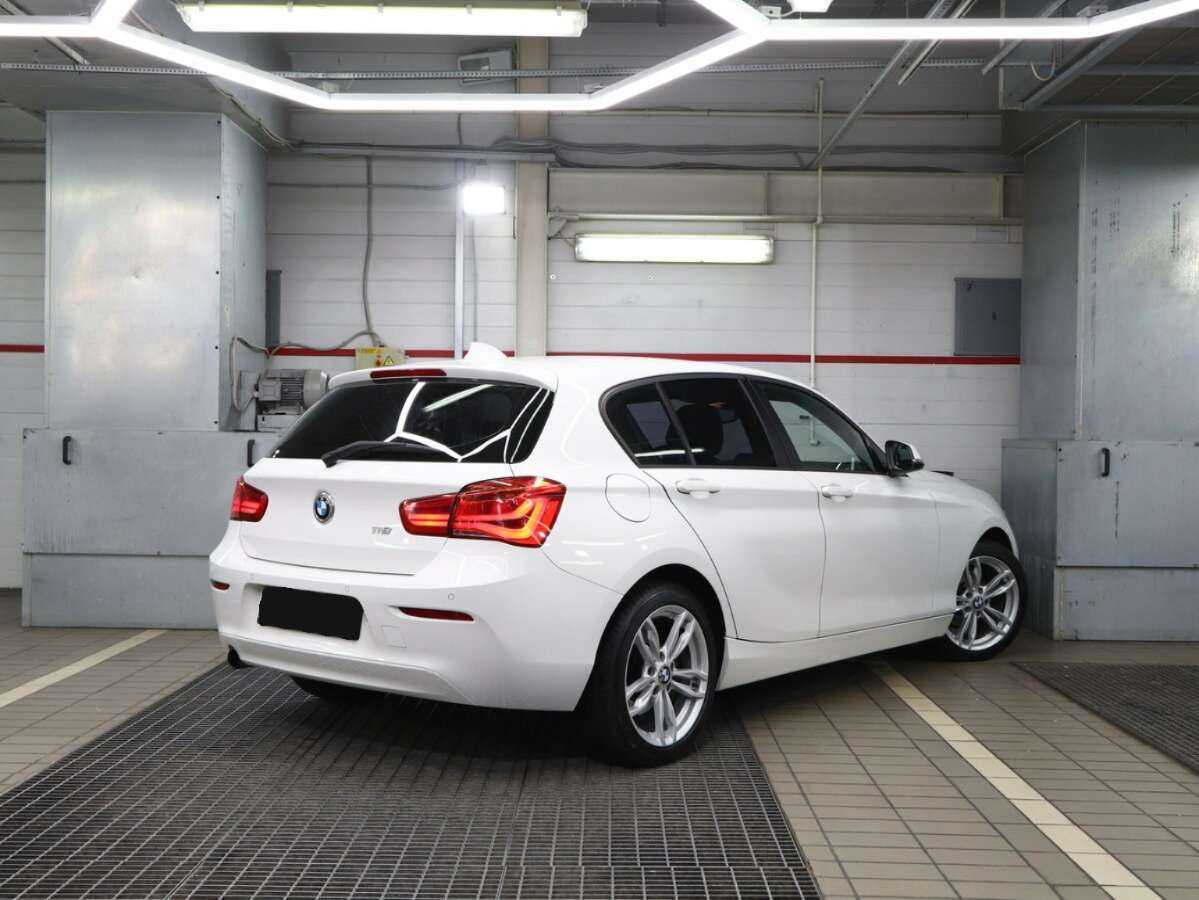 Купить BMW 1 серии, 2016, 87 000 км.. Фото: #1