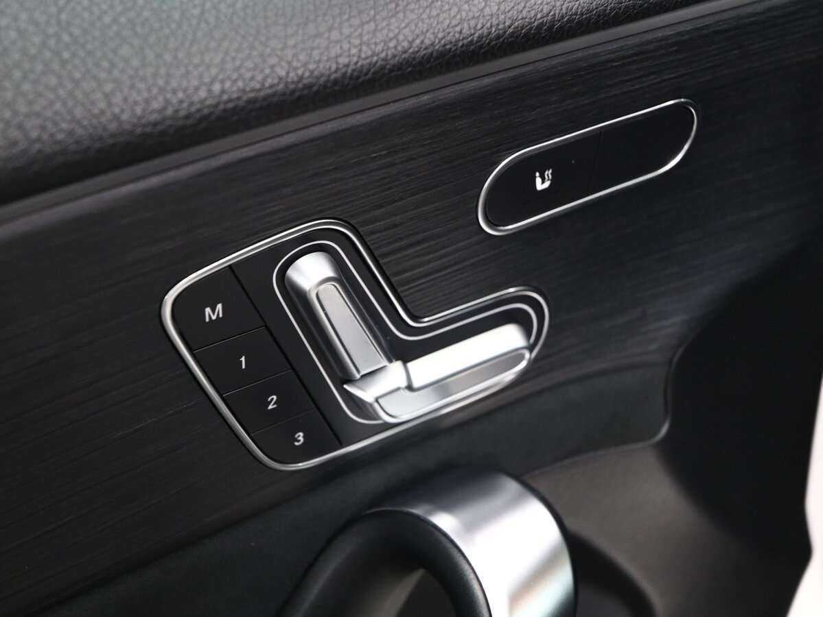 Купить Mercedes-Benz A-Класс, 2019, 21 000 км.. Фото: #7