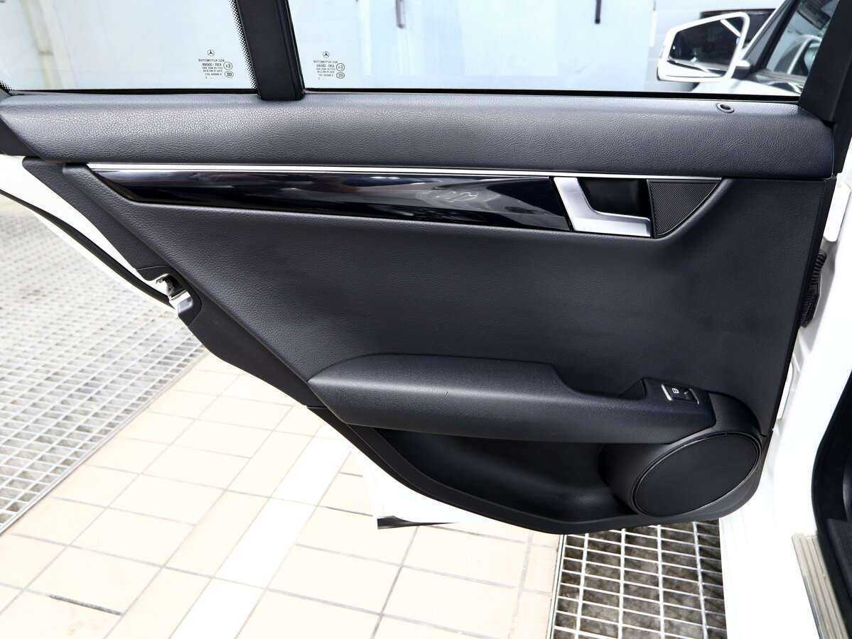 Купить Mercedes-Benz C-Класс, 2012, 180 000 км.. Фото: #10