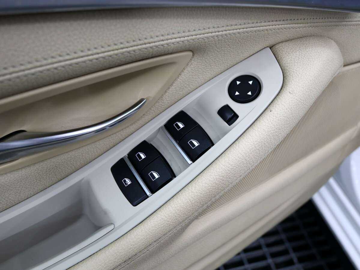 Купить BMW 5 серии, 2012, 170 000 км.. Фото: #8
