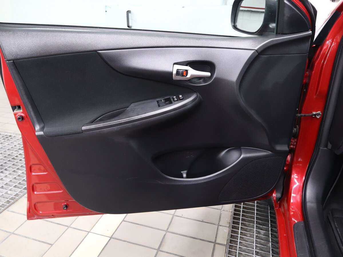 Купить Тойота Королла, 2012, 176 000 км.. Фото: #5