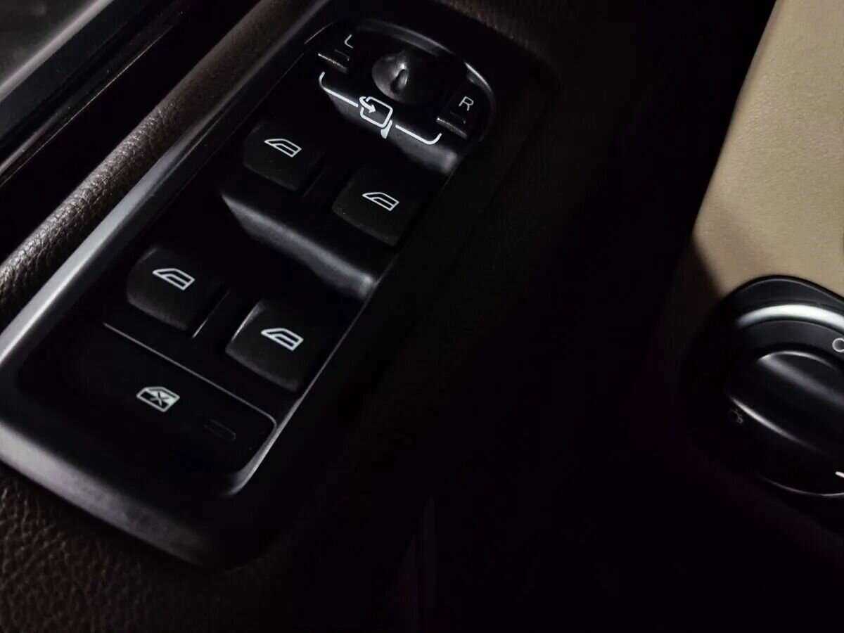 Купить Land Rover Discovery, 2014, 184 000 км.. Фото: #17