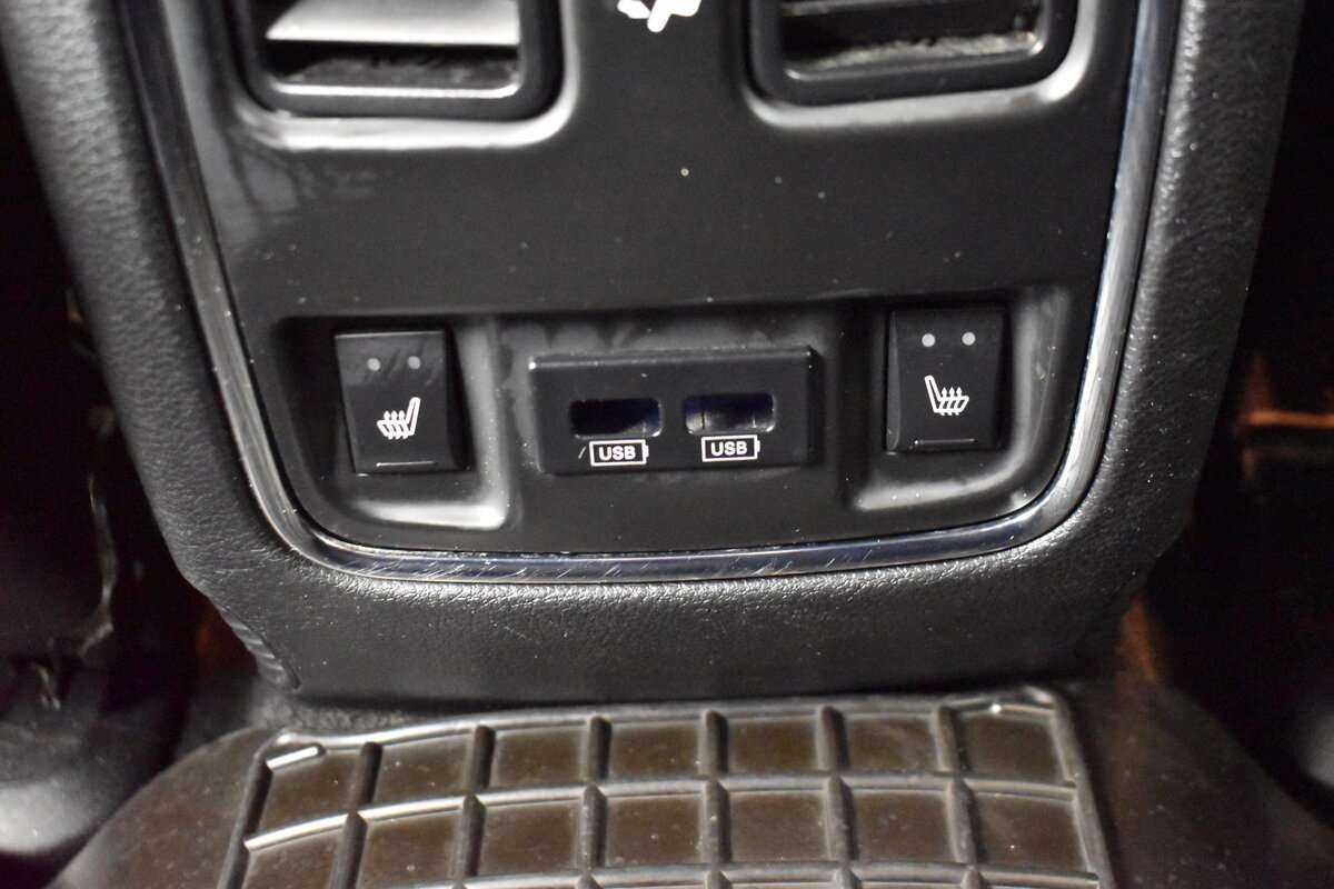 Купить Jeep Grand Cherokee, 2014, 299 803 км.. Фото: #26