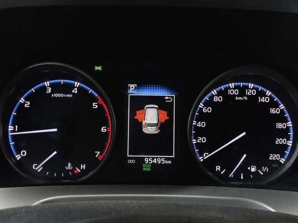Купить Toyota RAV4, 2018, 95 472 км.. Фото: #11