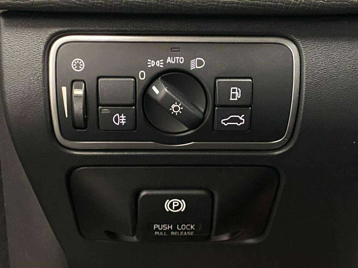 Купить Volvo XC60, 2013, 235 829 км.. Фото: #15