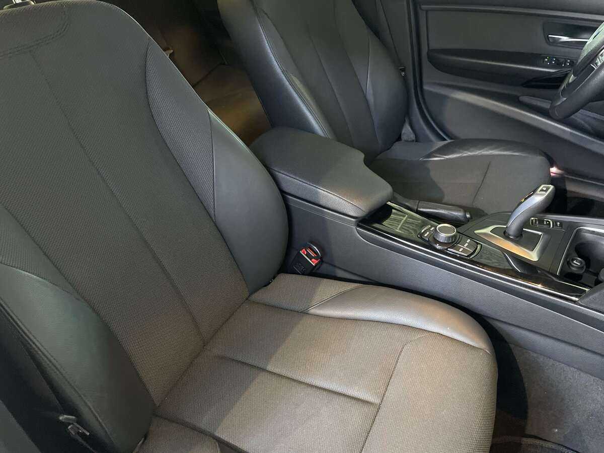 Купить BMW 3 серии, 2018, 129 300 км.. Фото: #18