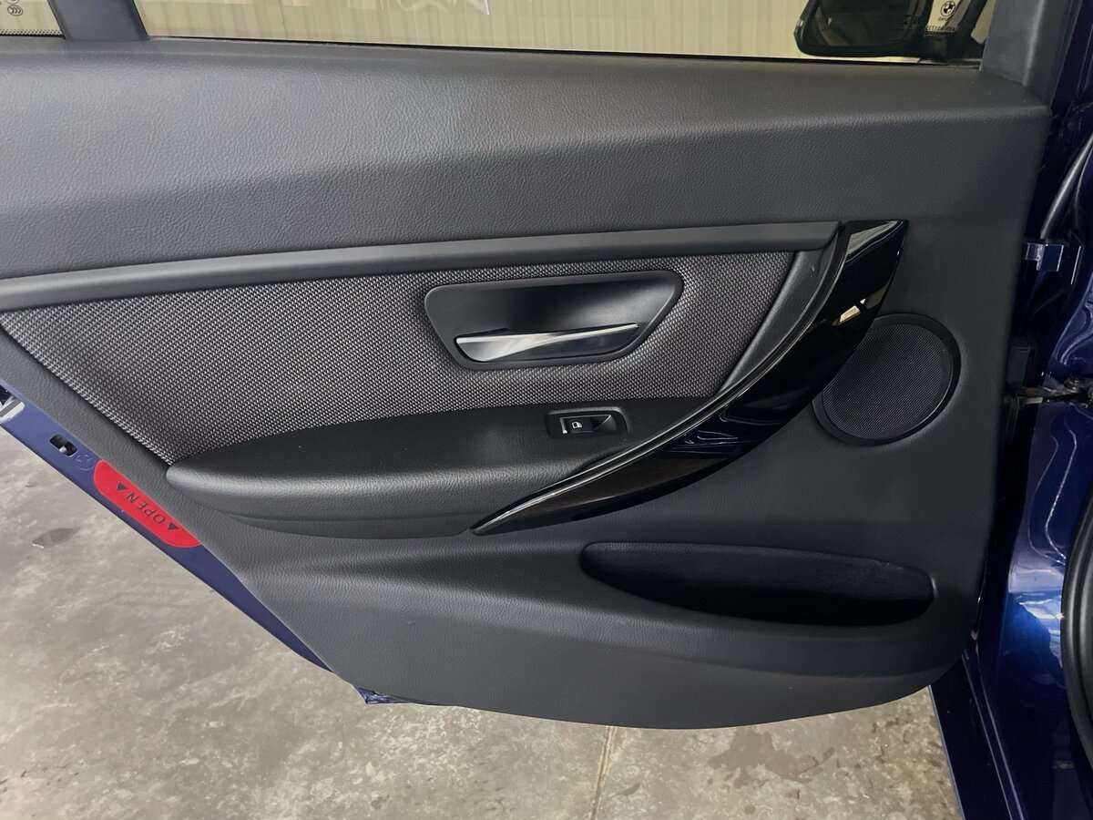 Купить BMW 3 серии, 2018, 129 300 км.. Фото: #21