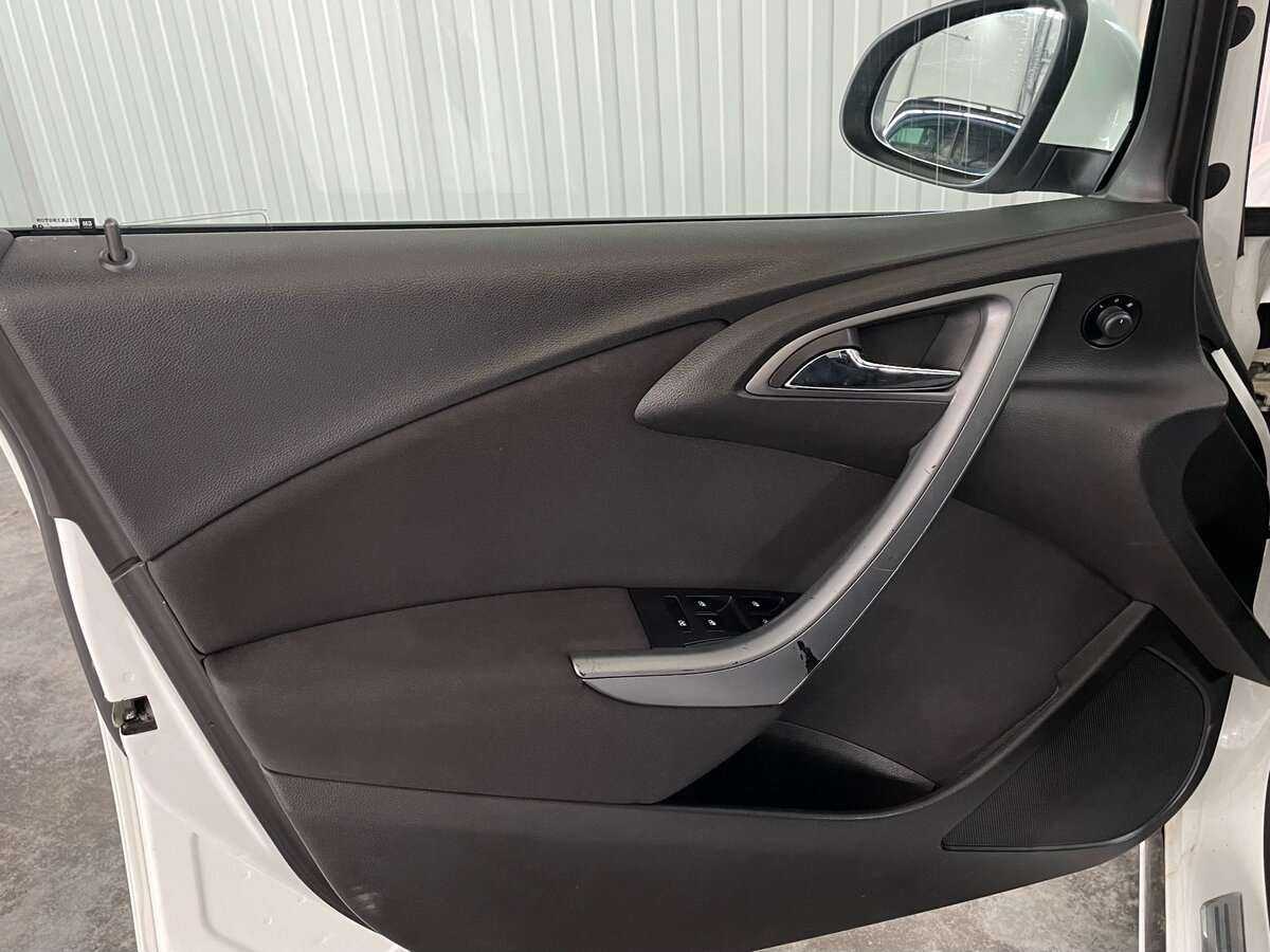 Купить Опель Астра, 2013, 205 254 км.. Фото: #16