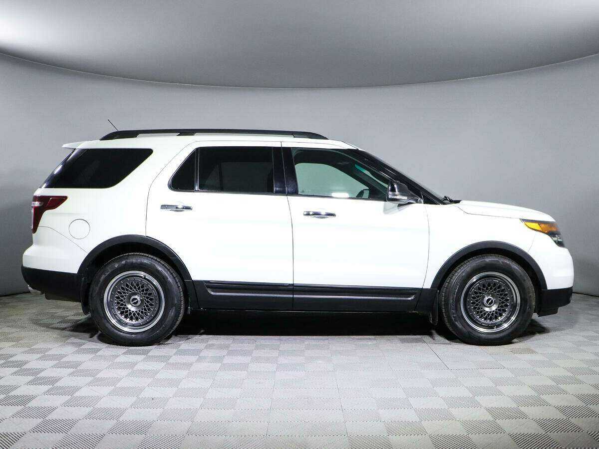 Купить Ford Explorer, 2015, 79 296 км.. Фото: #3