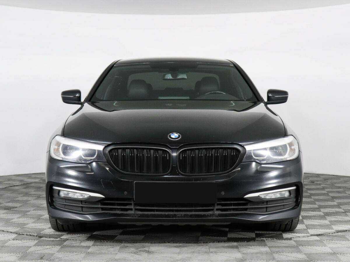Купить BMW 5 серии, 2017, 141 000 км.. Фото: #2