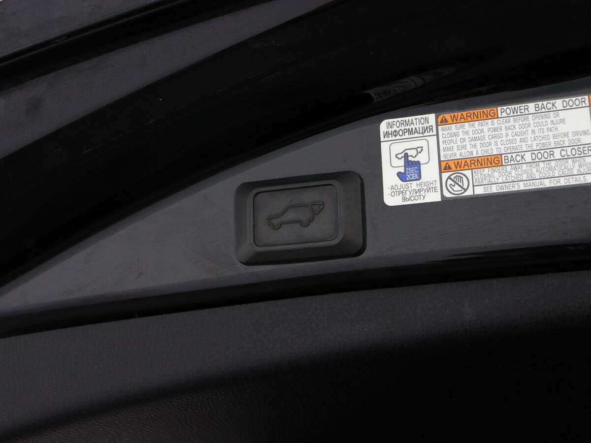 Купить Тойота Рав4, 2017, 141 211 км.. Фото: #13