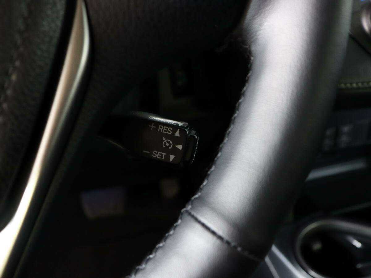 Купить Тойота Рав4, 2017, 141 211 км.. Фото: #17