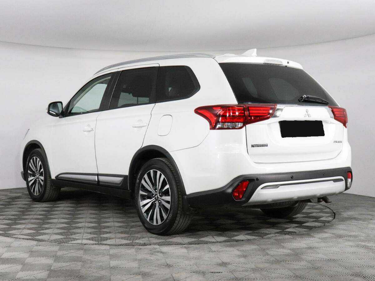 Купить Mitsubishi Outlander, 2019, 91 367 км.. Фото: #6