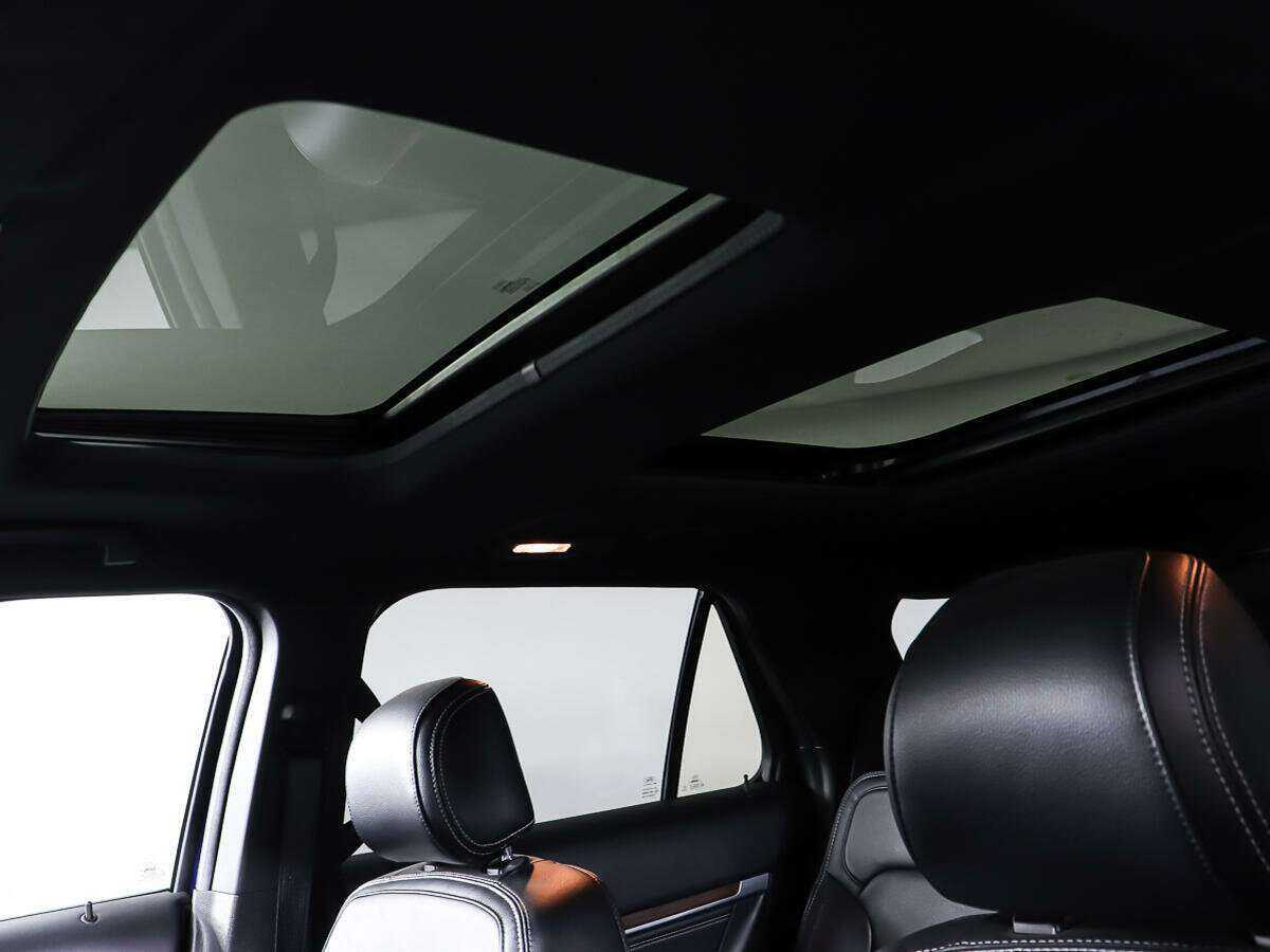 Купить Ford Explorer, 2017, 38 641 км.. Фото: #20