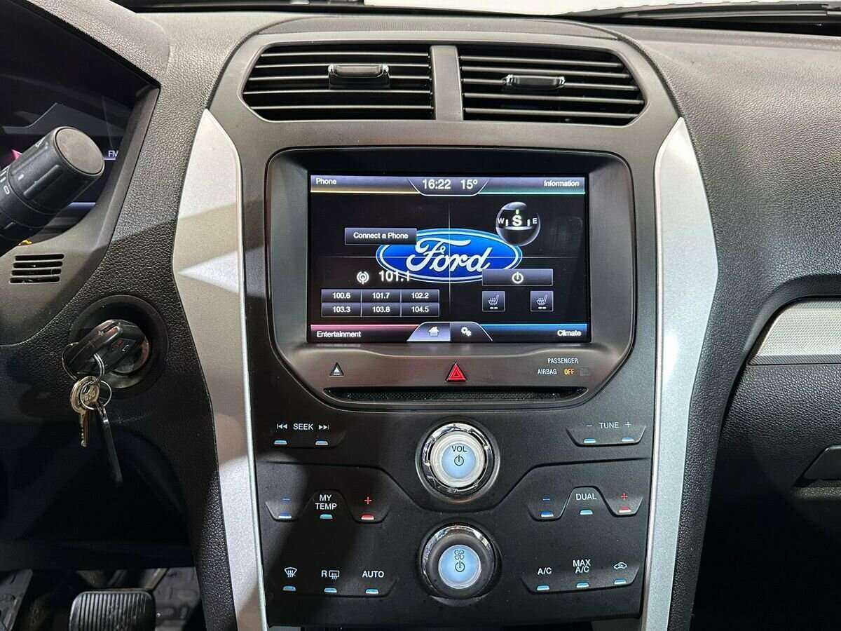 Купить Ford Explorer, 2013, 249 710 км.. Фото: #12