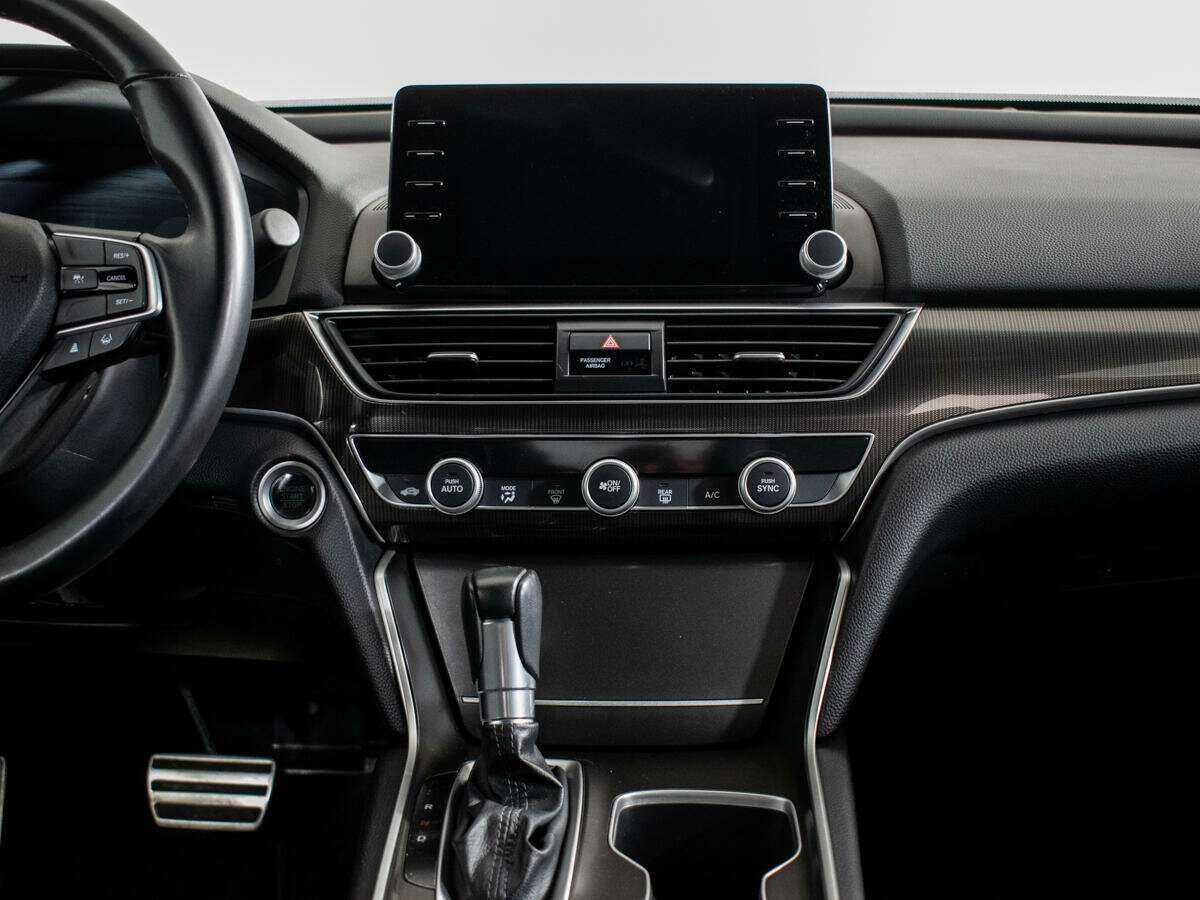 Купить Honda Accord, 2022, 13 564 км.. Фото: #8