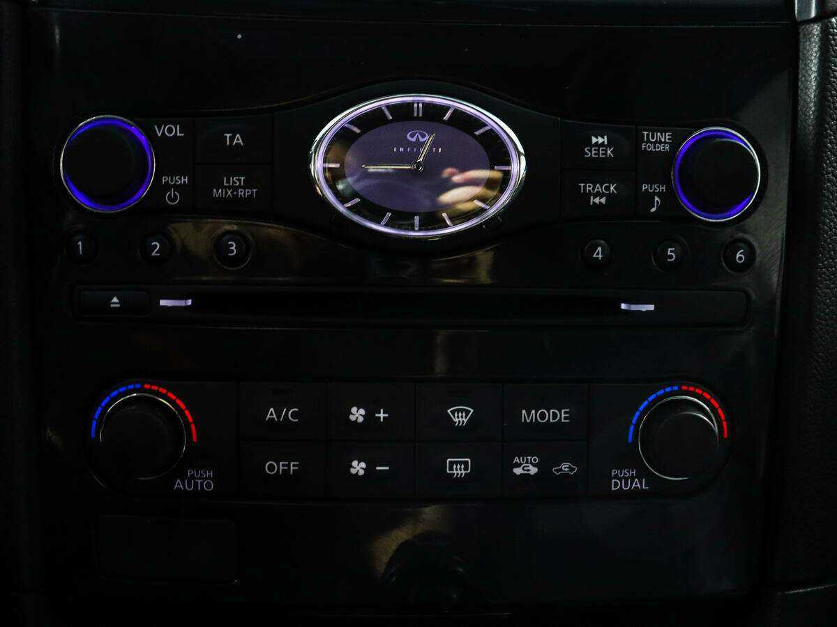 Купить Infiniti FX, 2013, 94 321 км.. Фото: #14