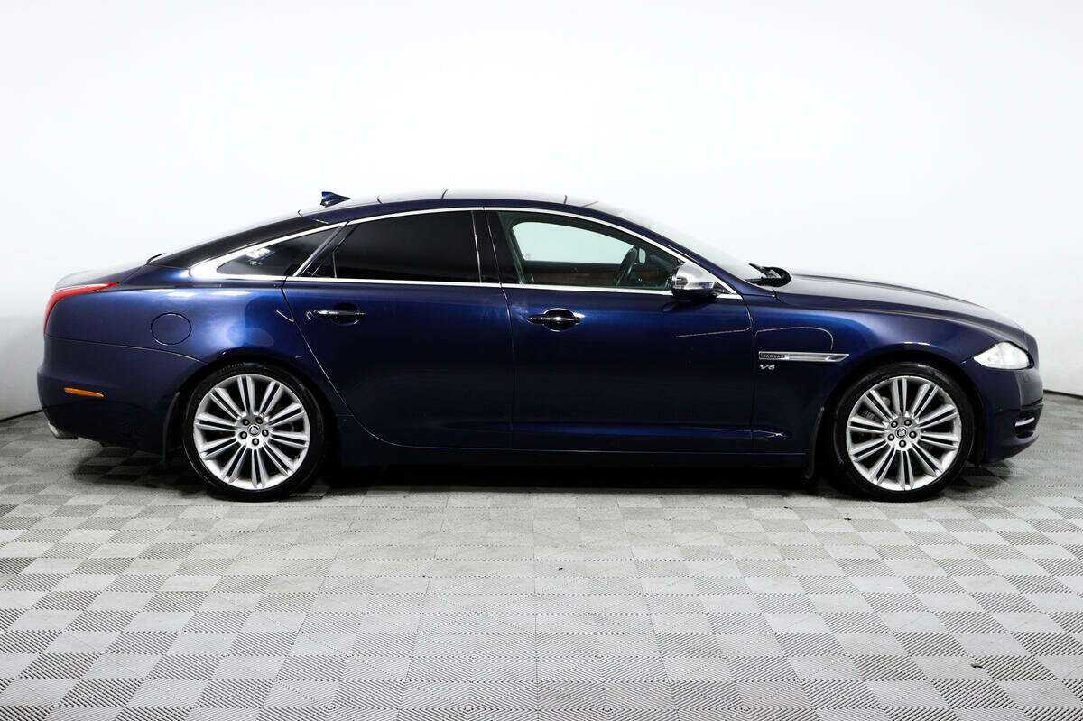 Купить Jaguar XJ, 2013, 121 675 км.. Фото: #3