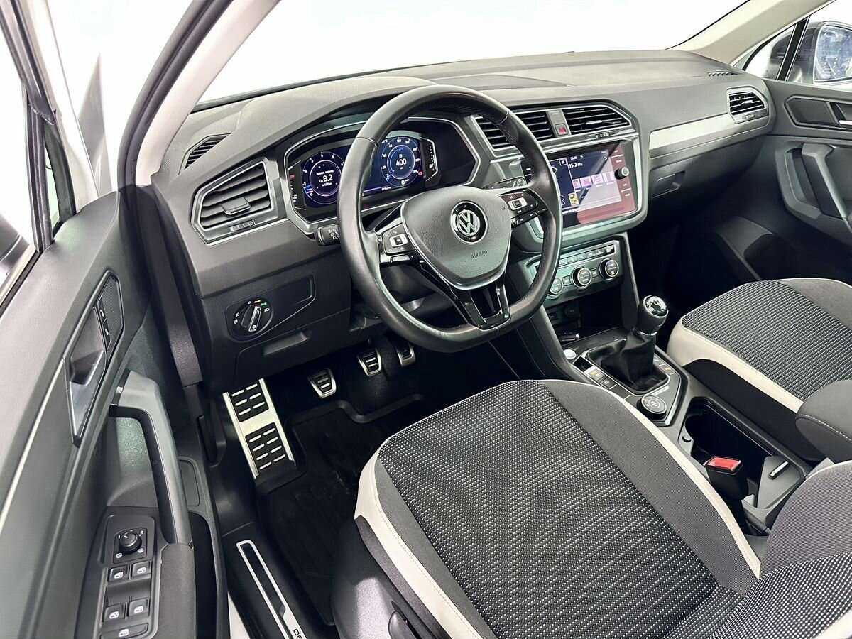 Купить Volkswagen Tiguan, 2019, 82 960 км.. Фото: #6