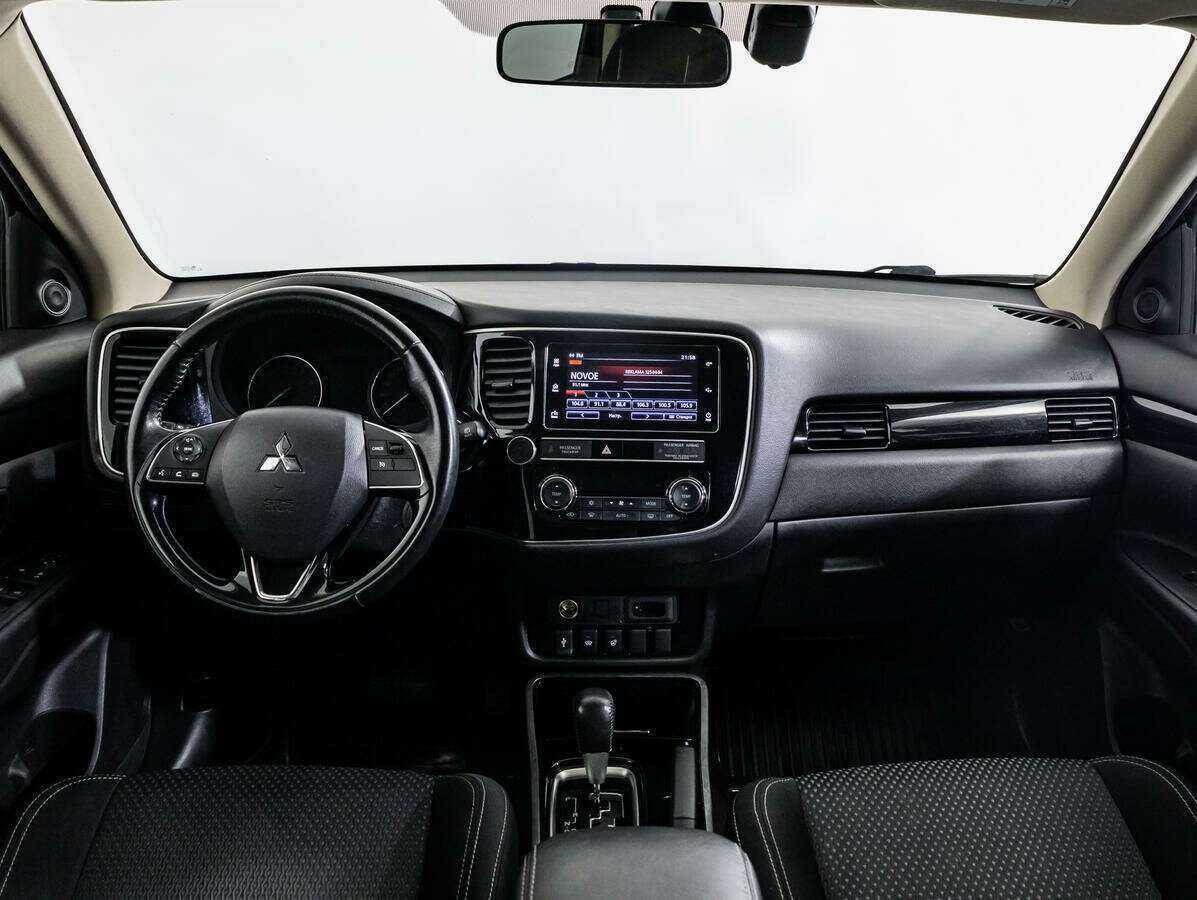 Купить Mitsubishi Outlander, 2019, 106 115 км.. Фото: #10