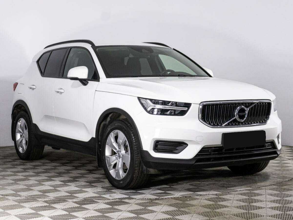 Купить Volvo XC40, 2019, 64 437 км.. Фото: #2