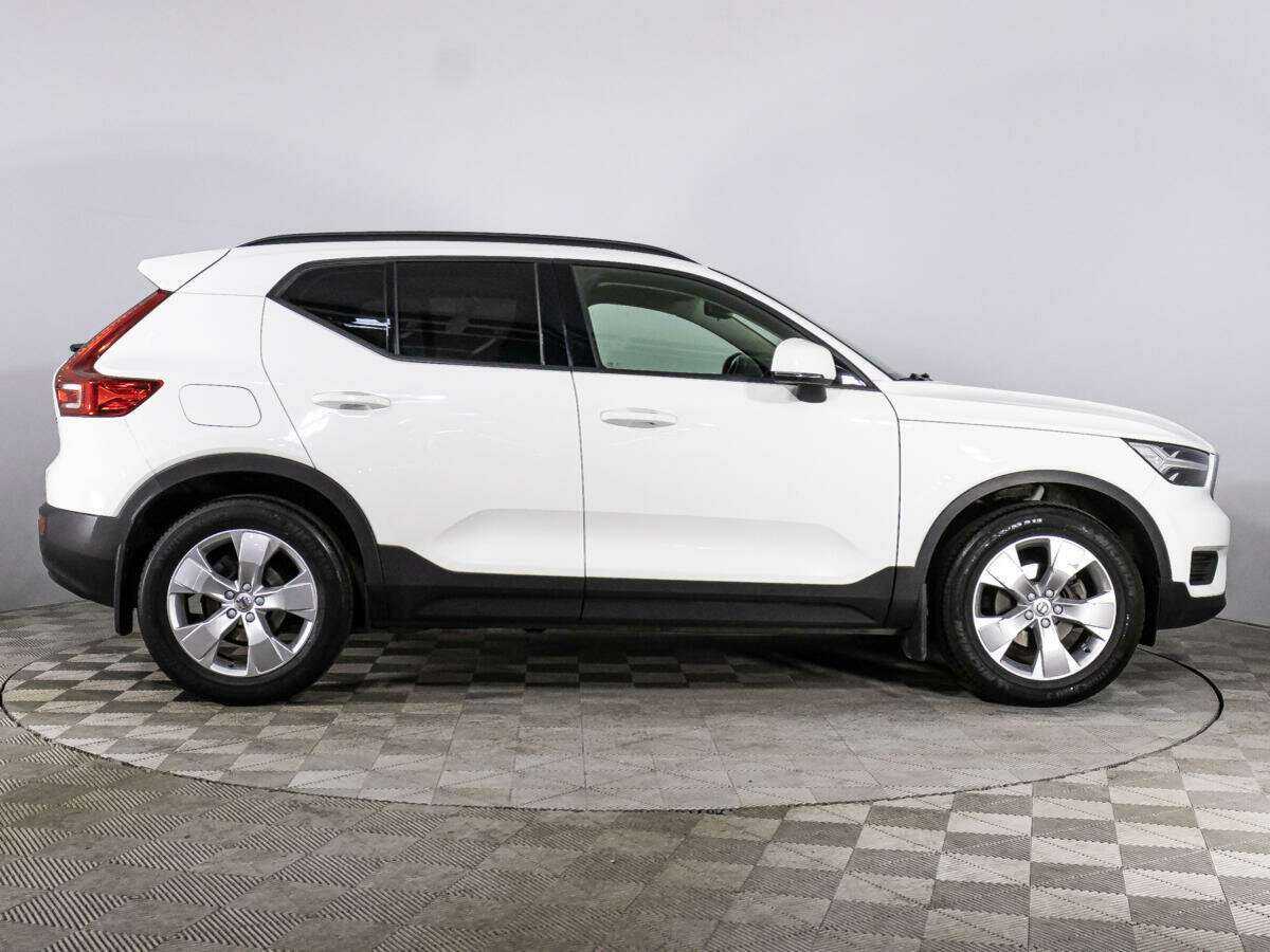 Купить Volvo XC40, 2019, 64 437 км.. Фото: #3
