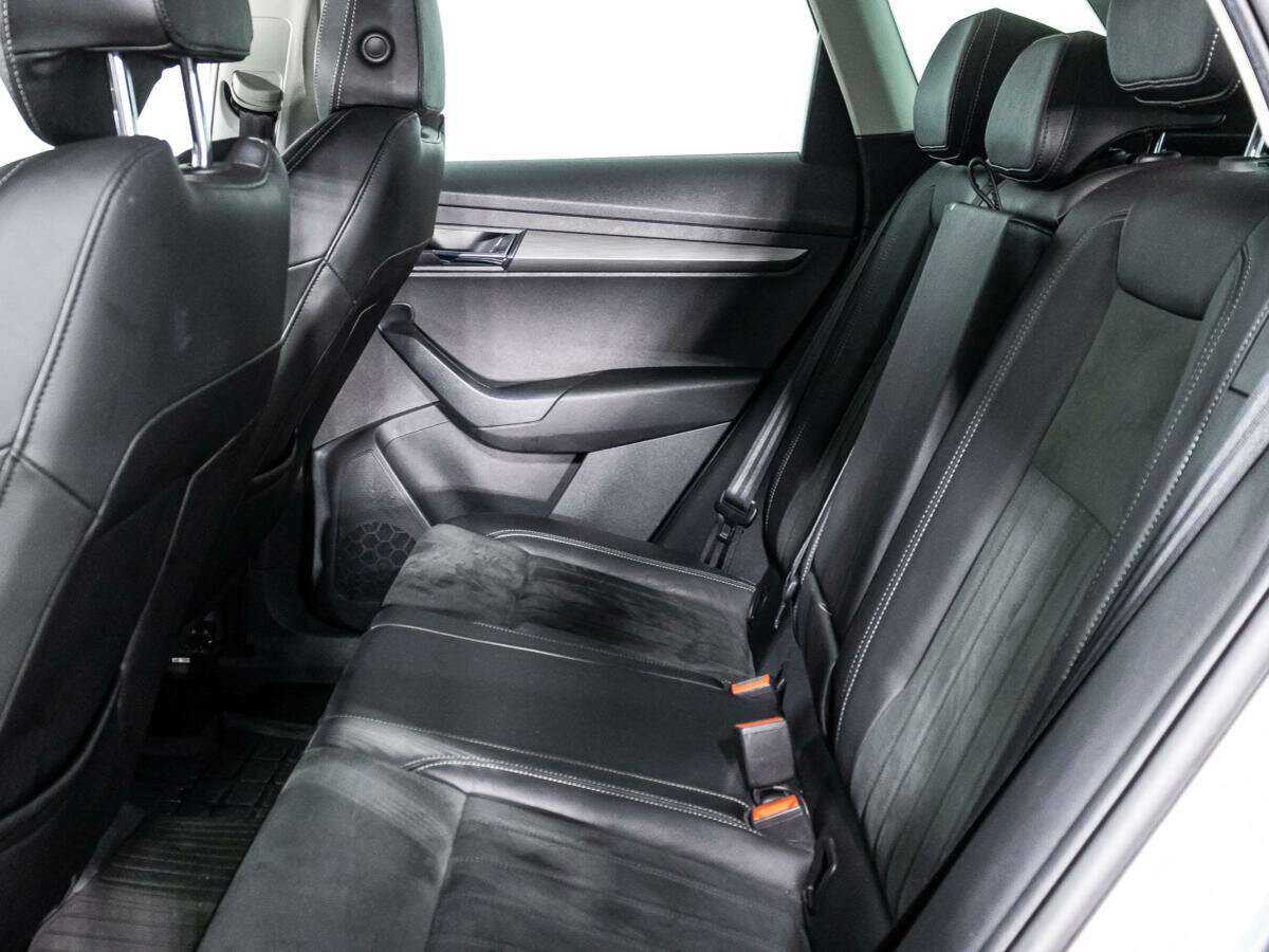 Купить Skoda Karoq, 2020, 96 969 км.. Фото: #8