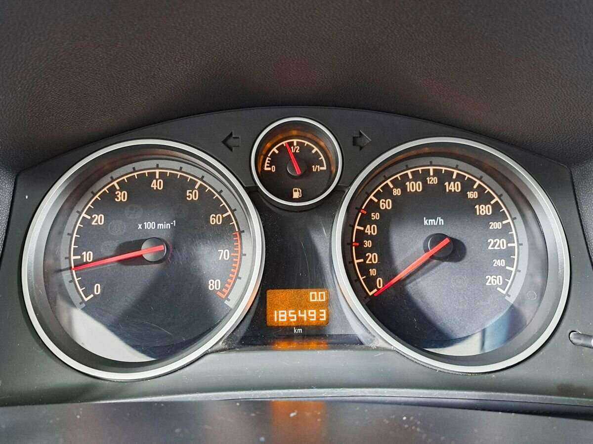 Купить Опель Астра, 2013, 185 500 км.. Фото: #11