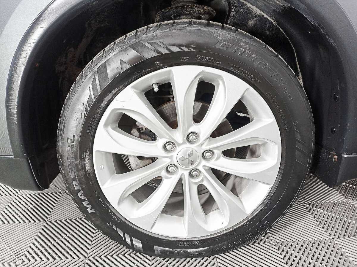 Купить Mitsubishi Outlander, 2014, 144 199 км.. Фото: #16