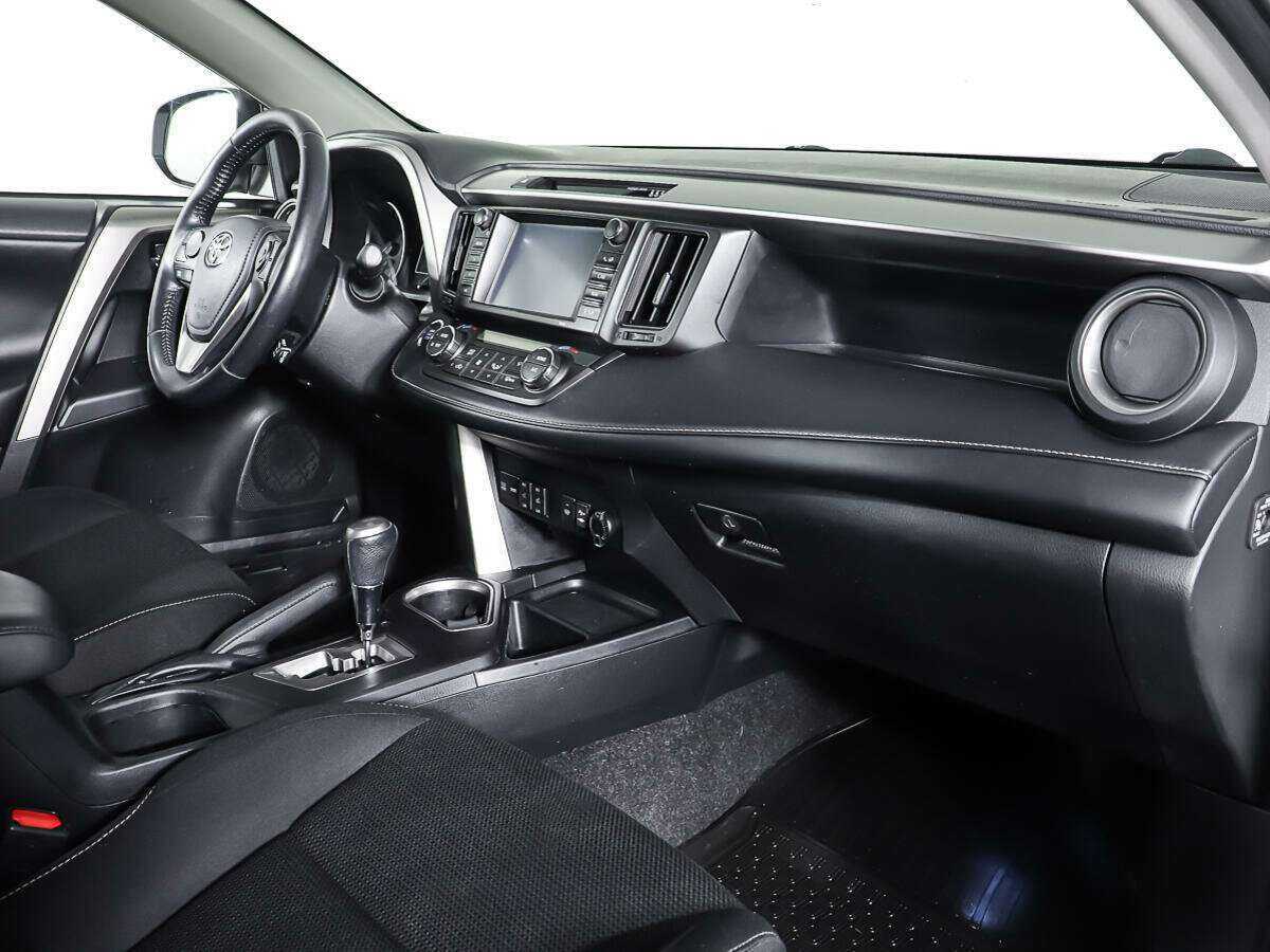 Купить Тойота Рав4, 2018, 174 869 км.. Фото: #8