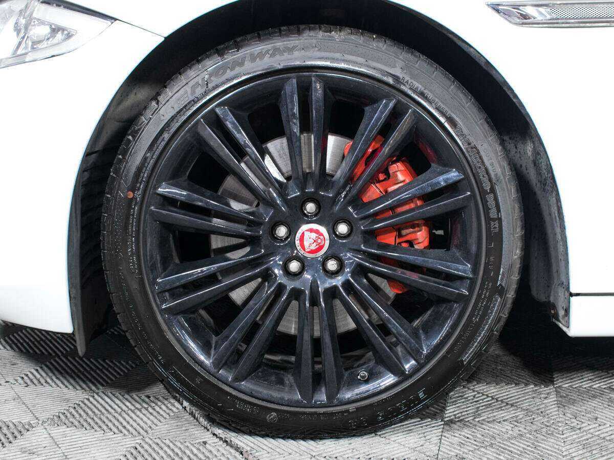 Купить Jaguar XJ, 2014, 98 380 км.. Фото: #21