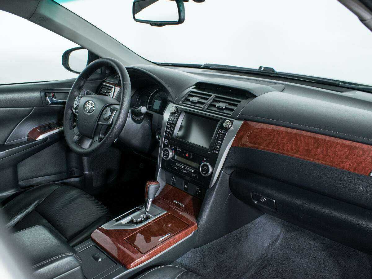 Купить Тойота Камри, 2012, 296 235 км.. Фото: #8