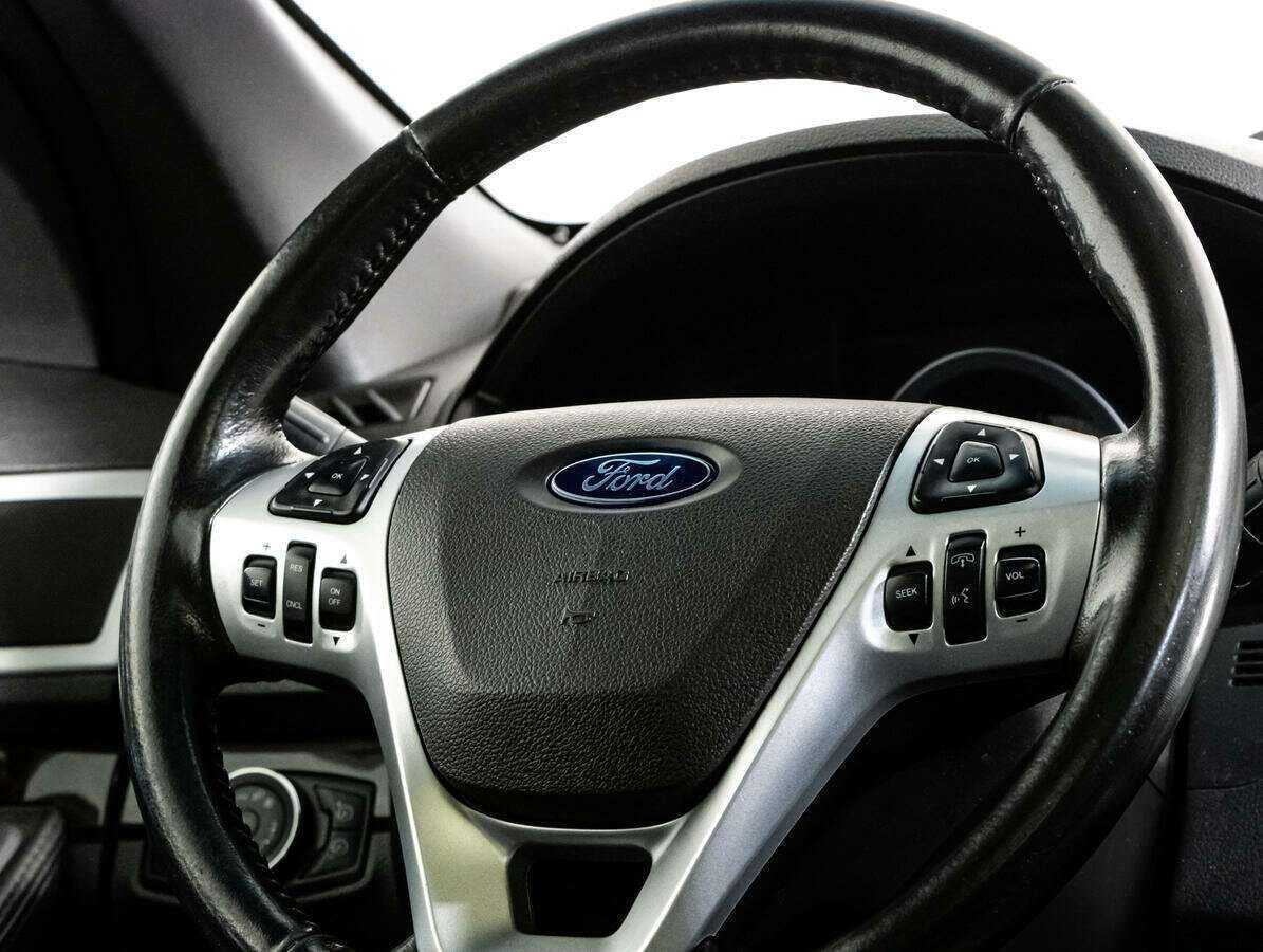 Купить Ford Explorer, 2013, 239 284 км.. Фото: #9