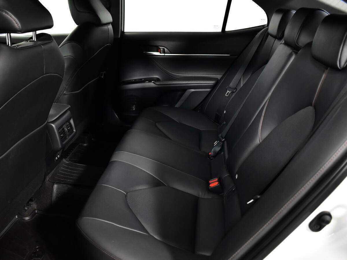 Купить Toyota Camry, 2020, 15 892 км.. Фото: #9