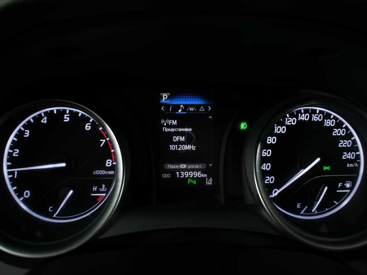 Купить Тойота Камри, 2018, 139 991 км.. Фото: #10