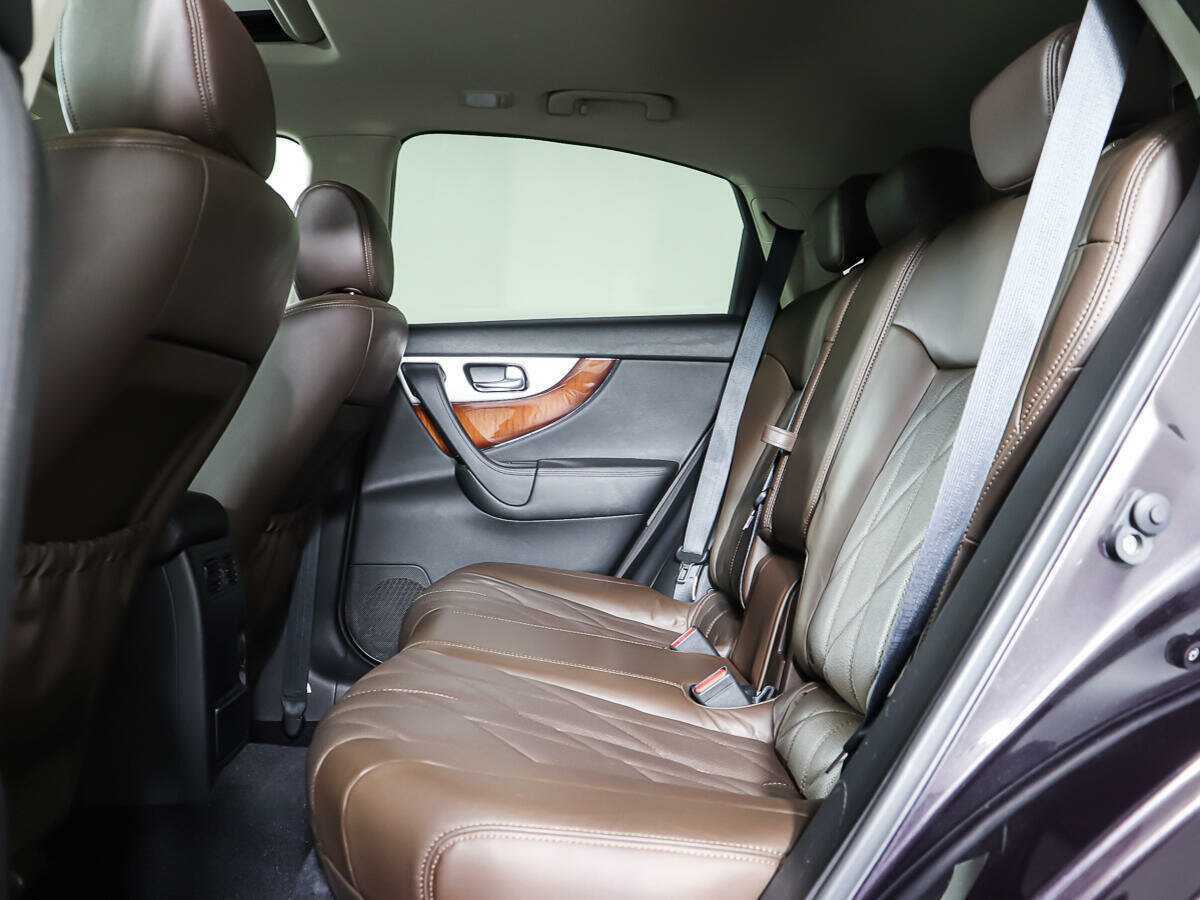 Купить Infiniti FX, 2012, 83 500 км.. Фото: #9