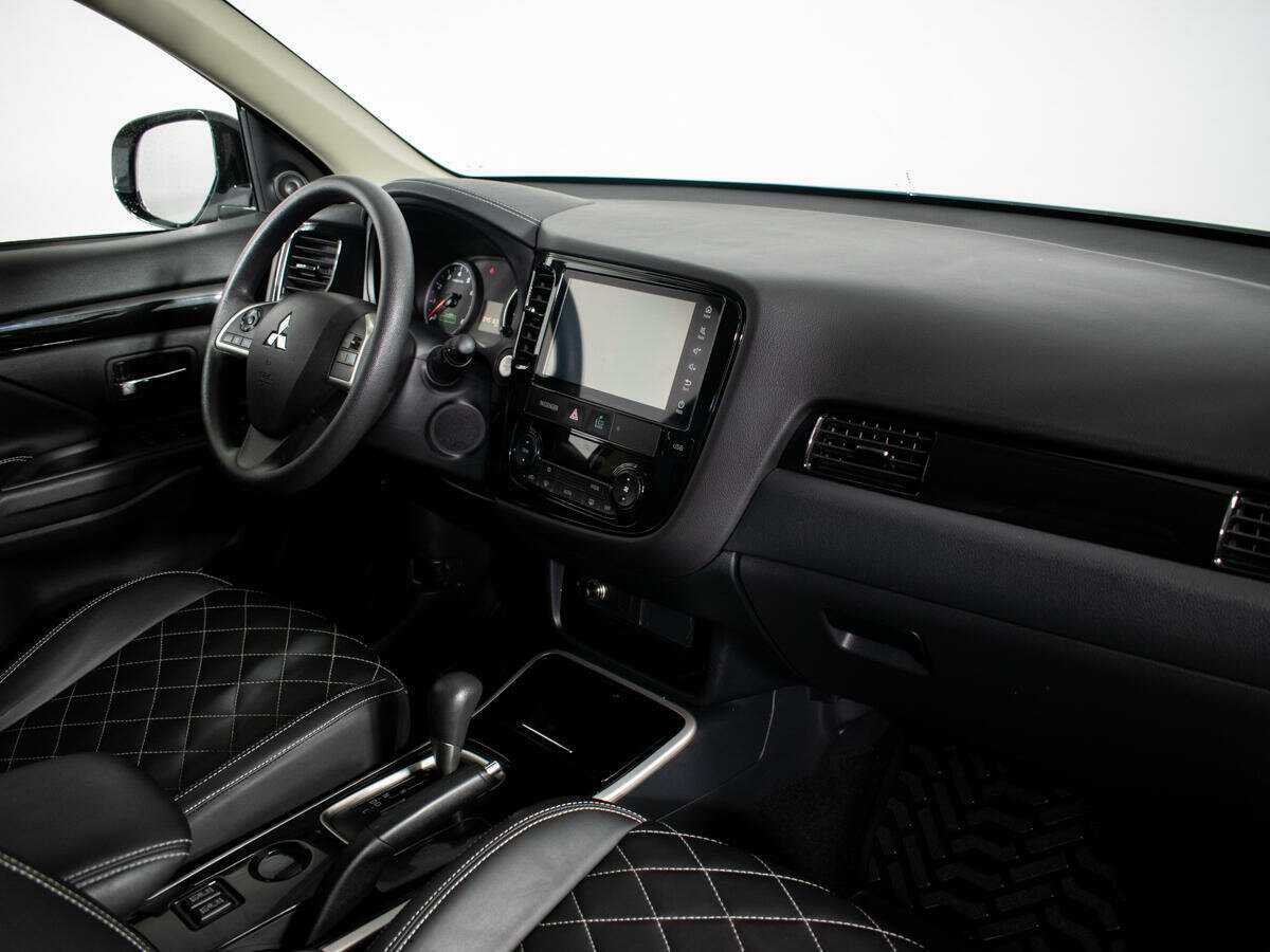 Купить Mitsubishi Outlander, 2022, 44 582 км.. Фото: #7