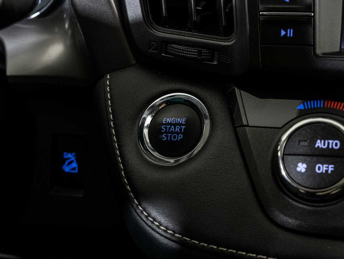 Купить Тойота Рав4, 2016, 164 324 км.. Фото: #17