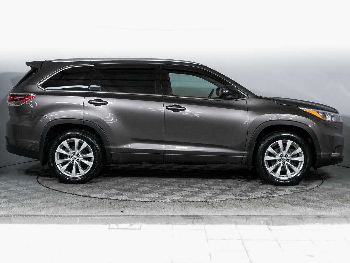 Купить Toyota Highlander, 2013, 138 539 км.. Фото: #3