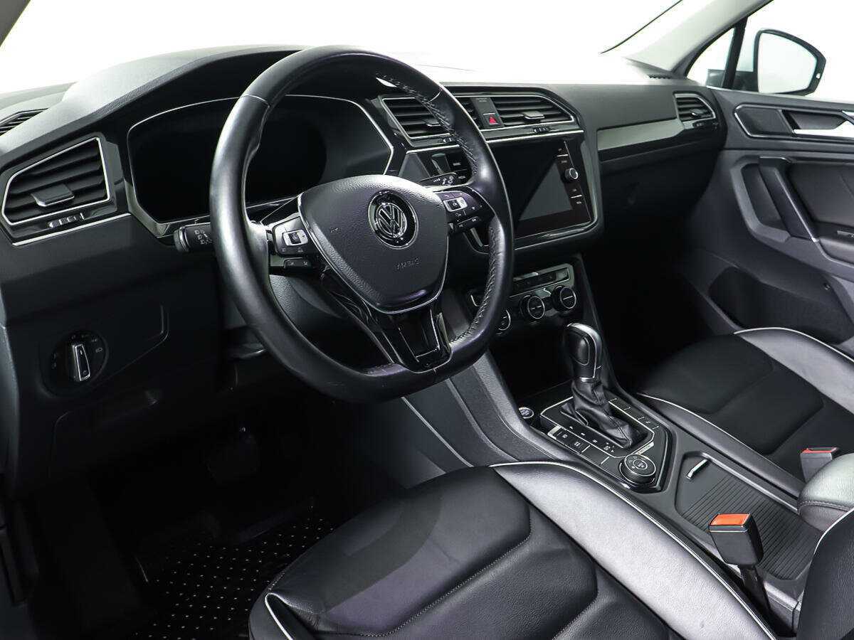 Купить Volkswagen Tiguan, 2017, 45 484 км.. Фото: #12