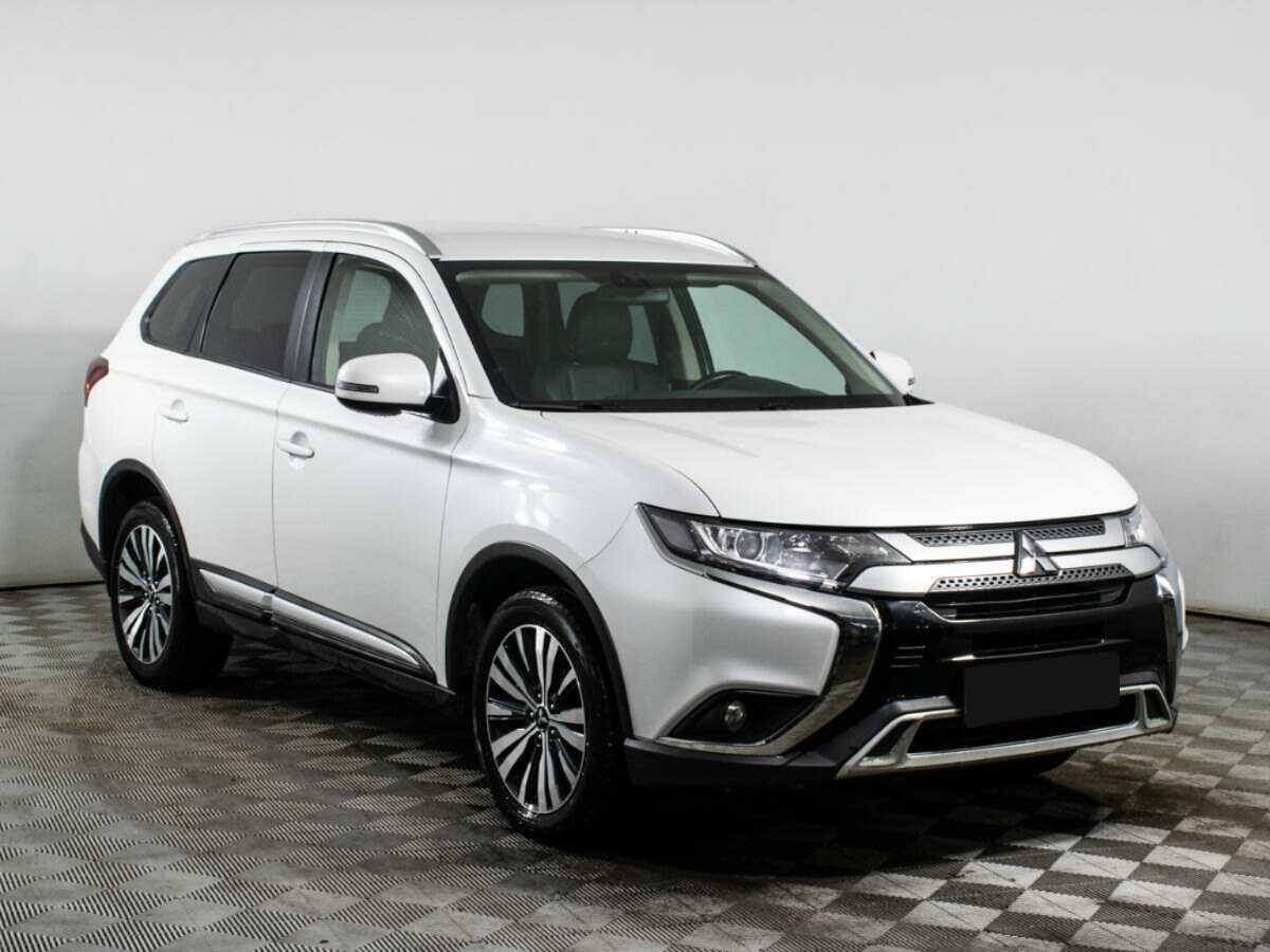 Купить Mitsubishi Outlander, 2020, 97 562 км.. Фото: #2