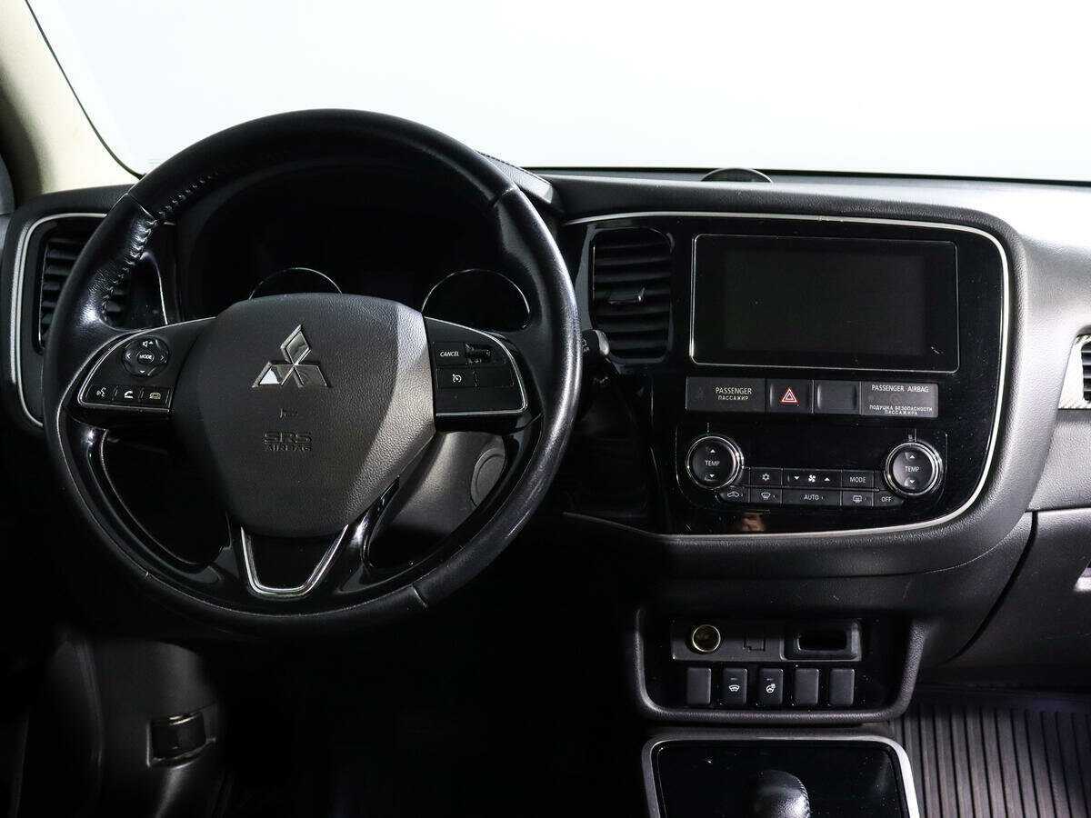 Купить Mitsubishi Outlander, 2018, 197 000 км.. Фото: #9