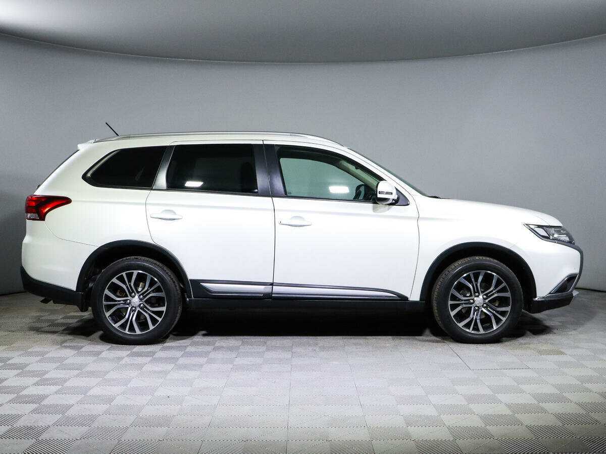Купить Mitsubishi Outlander, 2016, 88 000 км.. Фото: #2