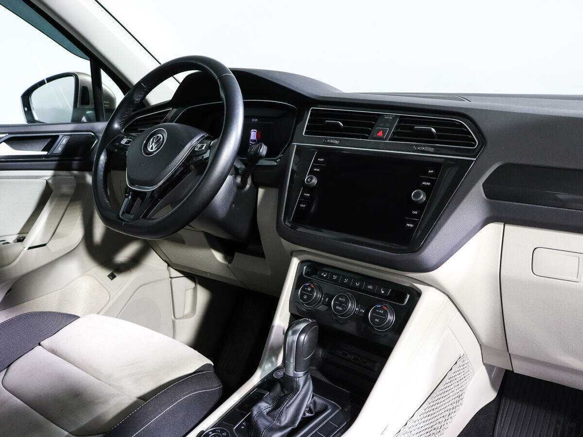 Купить Volkswagen Tiguan, 2018, 67 721 км.. Фото: #8