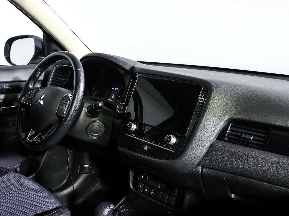 Купить Mitsubishi Outlander, 2021, 60 007 км.. Фото: #6